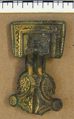 Square headed brooch grave 107 - click to see larger image