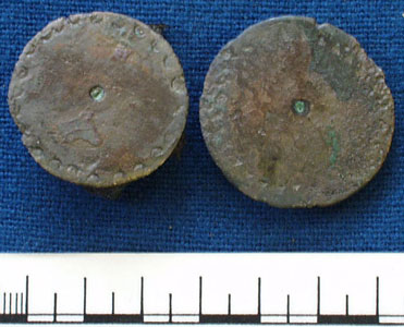 Disc brooches