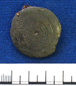 Disc brooch