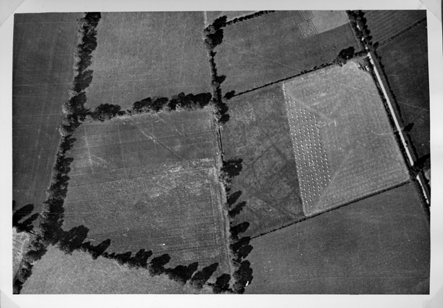 Go to Catalogue entry for R194