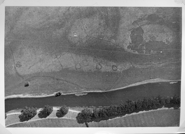 Go to Catalogue entry for R198